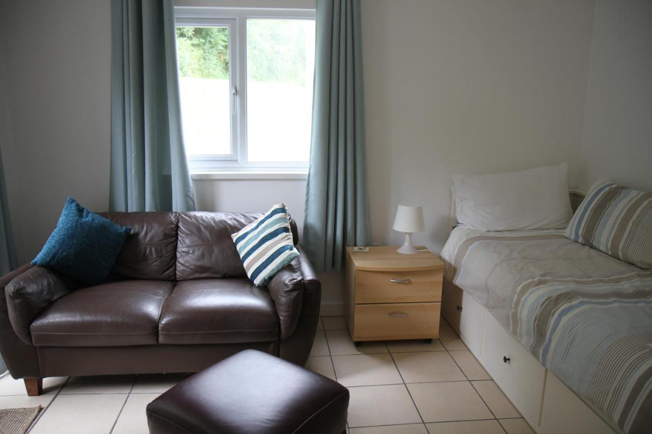 Freshwater Bay Holiday Cottages Пембрук Екстериор снимка