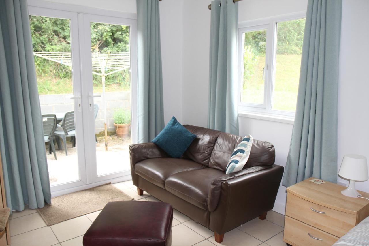 Freshwater Bay Holiday Cottages Пембрук Екстериор снимка