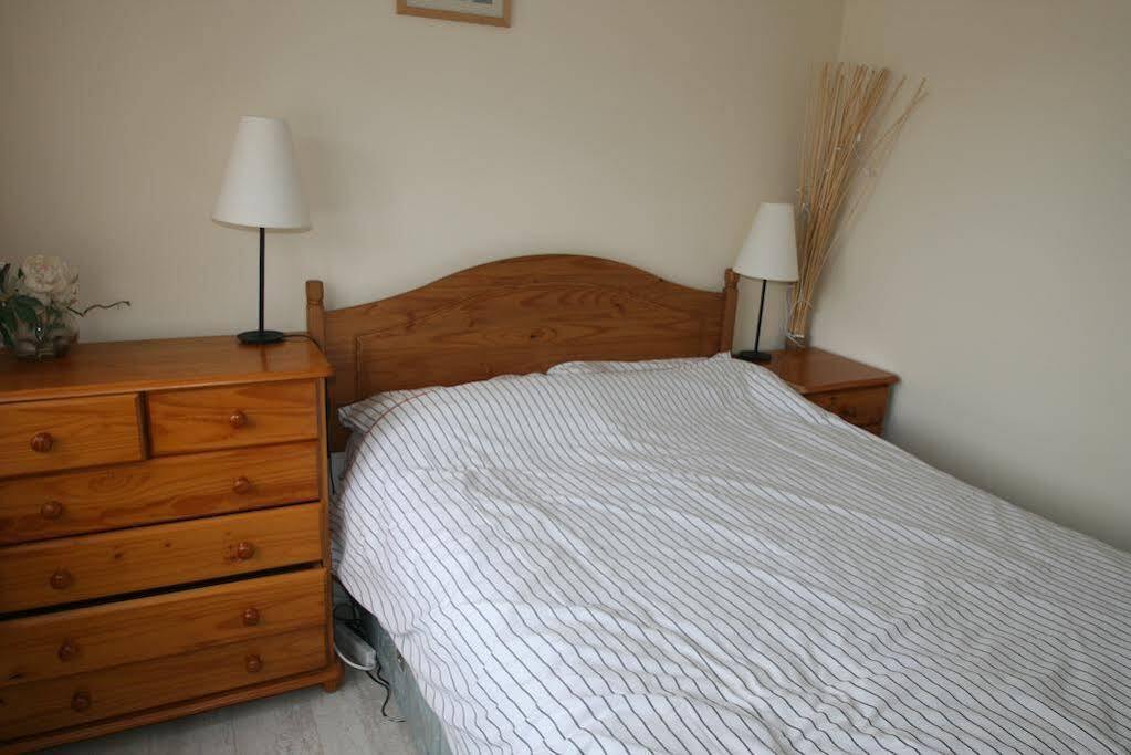 Freshwater Bay Holiday Cottages Пембрук Екстериор снимка